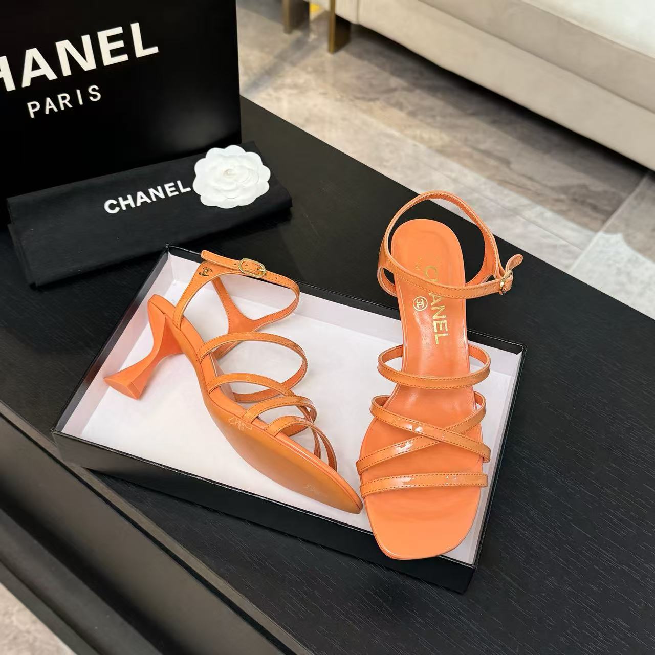 CHANE1 高品質ダブルCハイヒールサンダル【50％割引+送料無料】