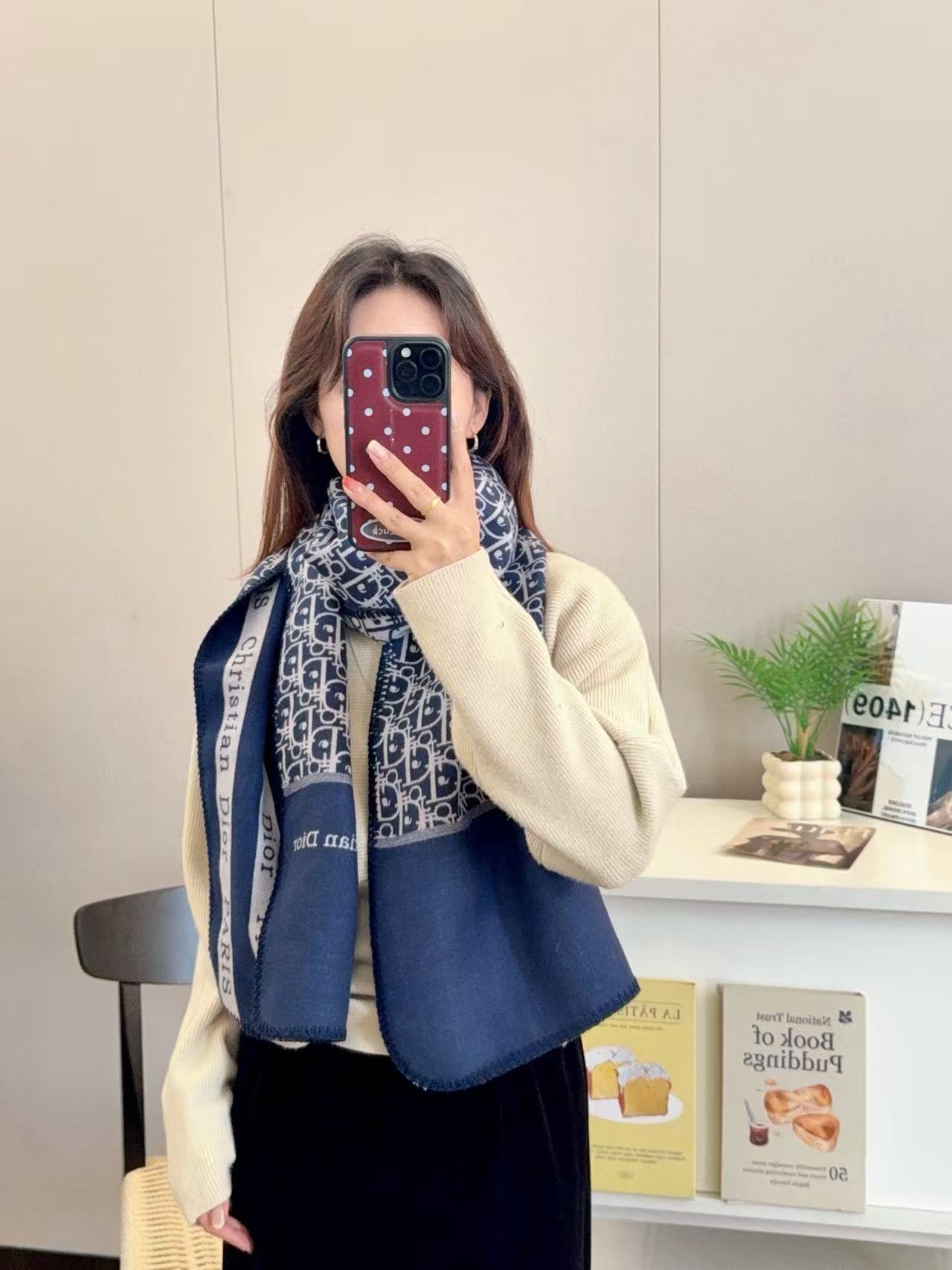 DIORのロゴ入りカラーブロックウールスカーフ【50％割引+送料無料】