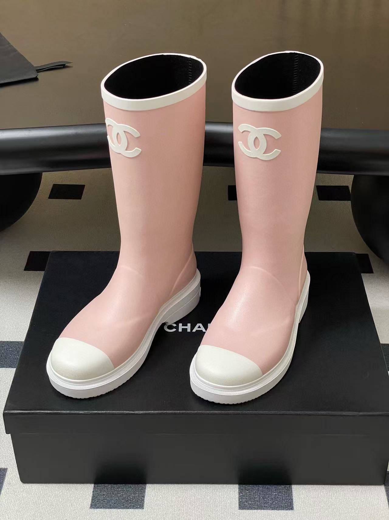 CHANE1 高品質ダブルCカラーブロックレインブーツ【50％割引+送料無料】