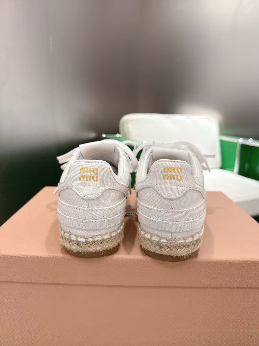 M1UM1U高品質レースアップカジュアルシューズ【50％割引+送料無料】