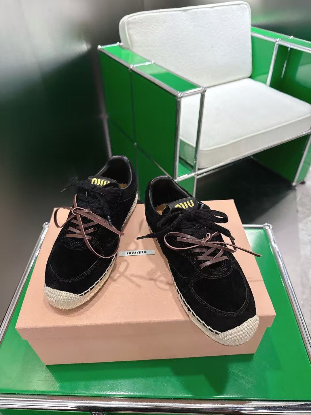 M1UM1U高品質レースアップカジュアルシューズ【50％割引+送料無料】