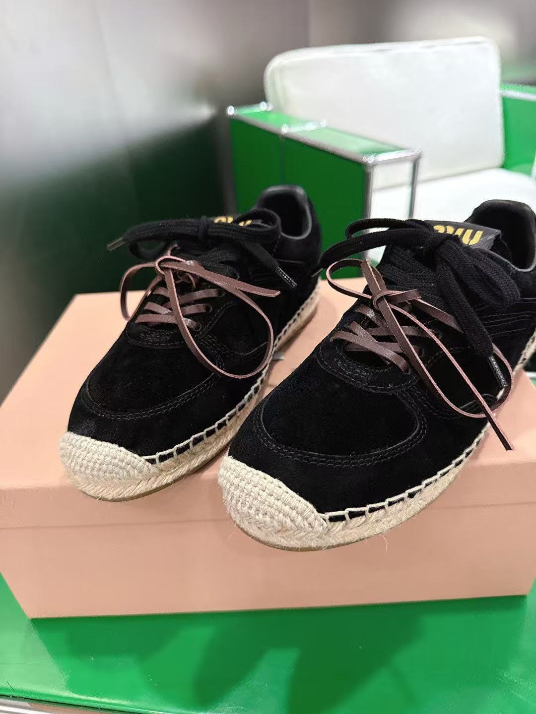 M1UM1U高品質レースアップカジュアルシューズ【50％割引+送料無料】