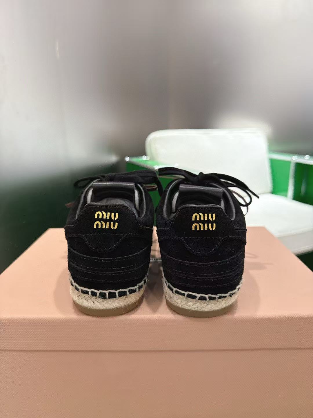 M1UM1U高品質レースアップカジュアルシューズ【50％割引+送料無料】