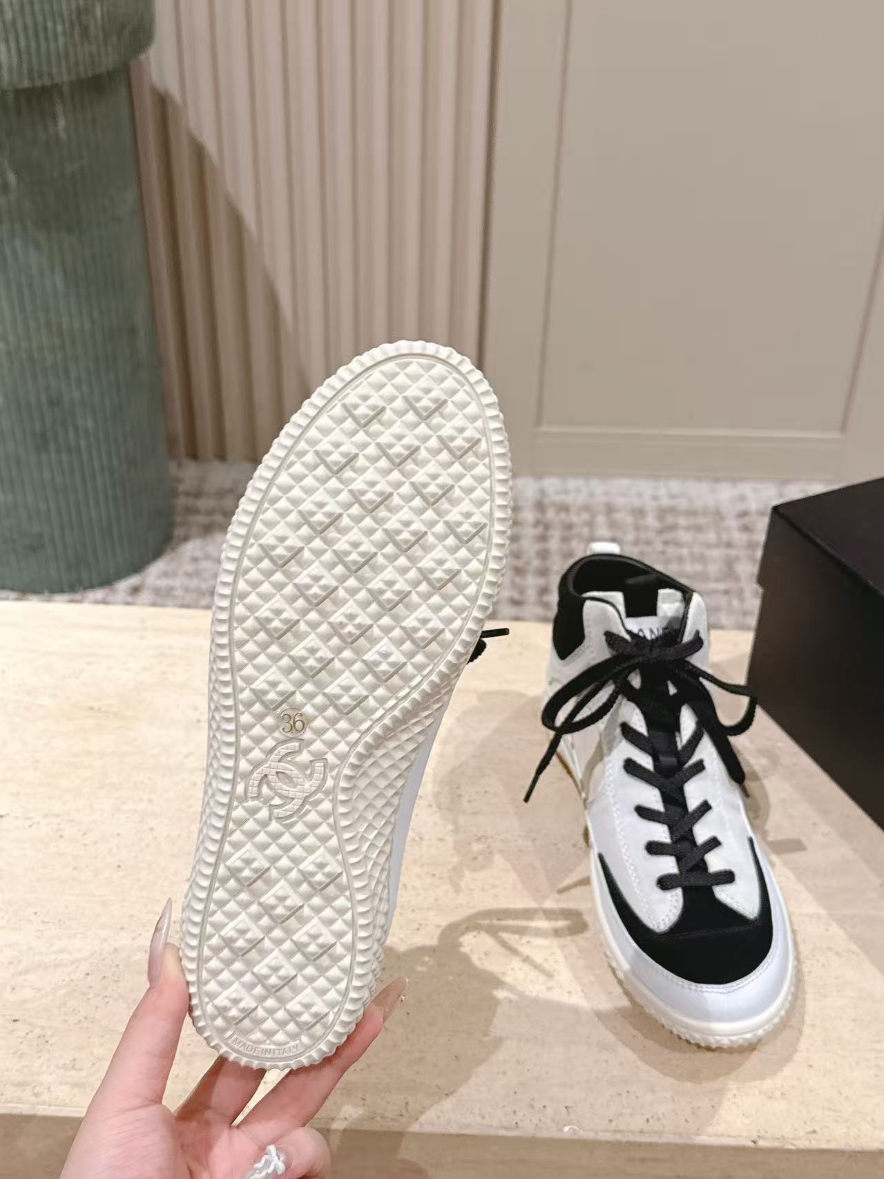 CHANE1 高品質ダブルCハイカットシューズ【50％割引+送料無料】