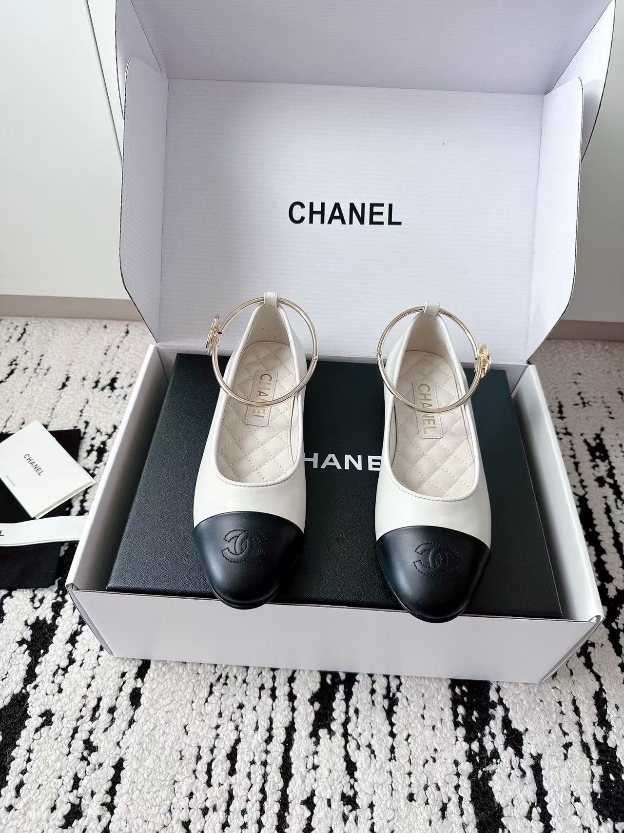 CHANE1 高品質ダブルCフラットシューズ【50％割引+送料無料】