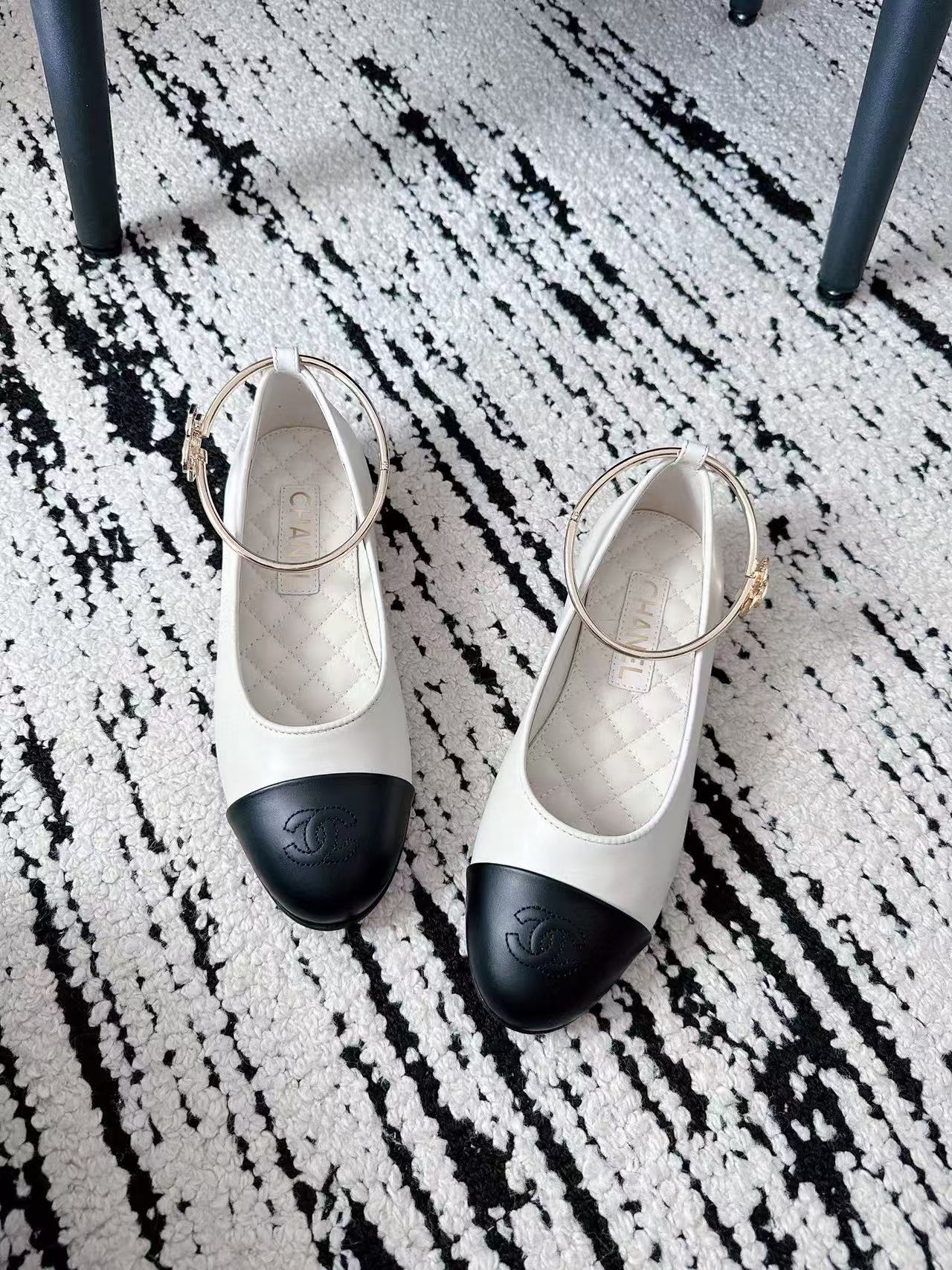 CHANE1 高品質ダブルCフラットシューズ【50％割引+送料無料】