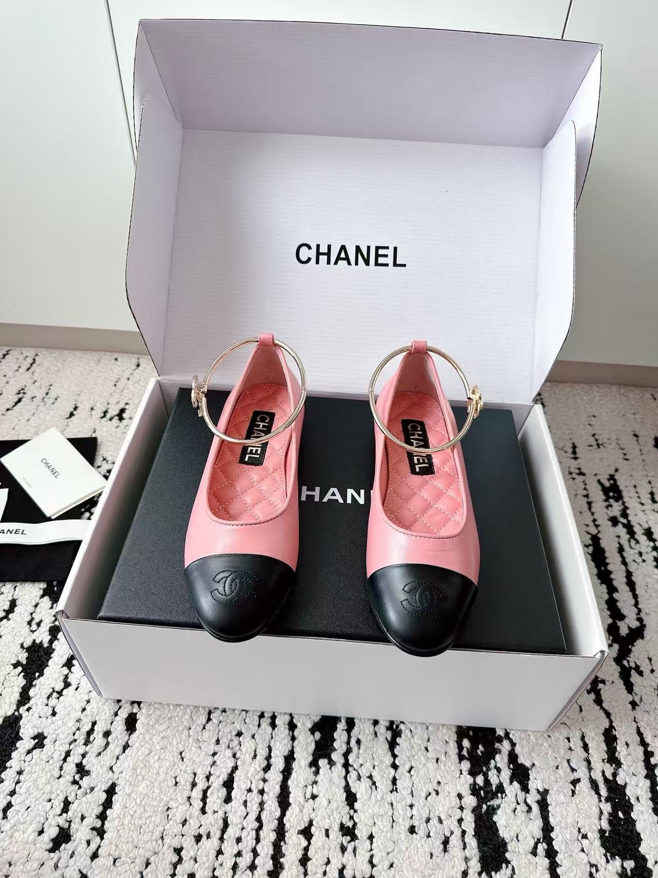 CHANE1 高品質ダブルCフラットシューズ【50％割引+送料無料】