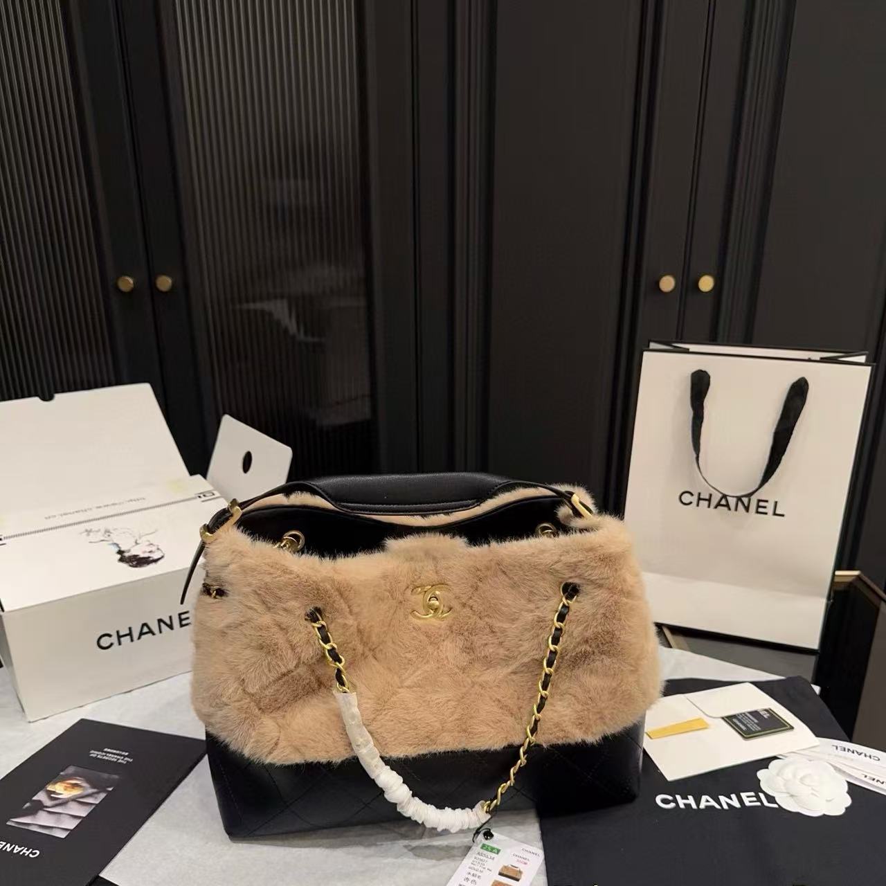 CHANE1 ミンクファー バケットバッグ【50％割引+送料無料】