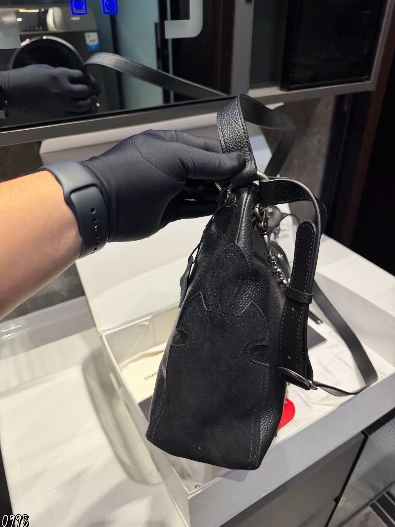 Chr0me Heartsチェーンアンダーアームバッグ【50％割引+送料無料】