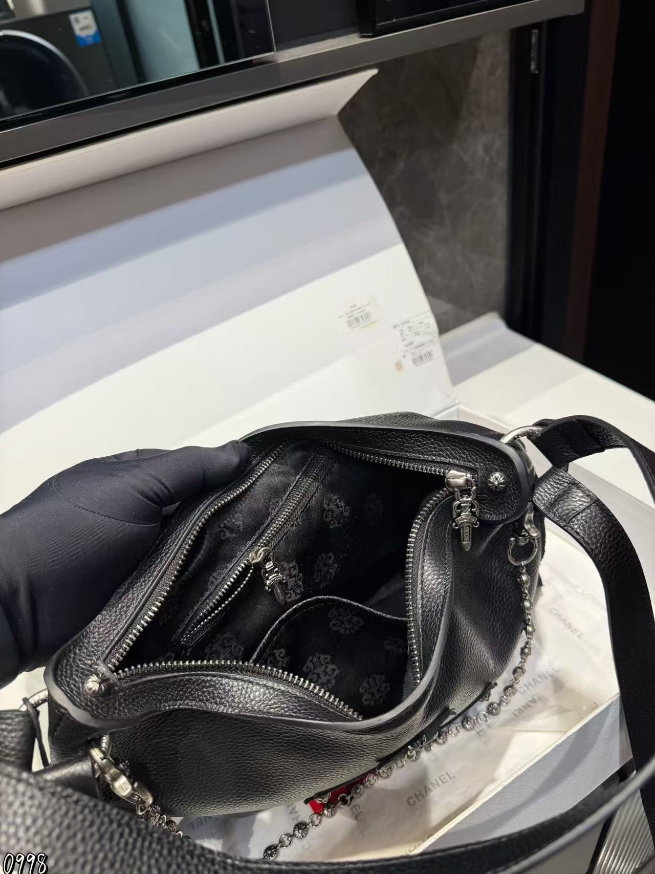 Chr0me Heartsチェーンアンダーアームバッグ【50％割引+送料無料】