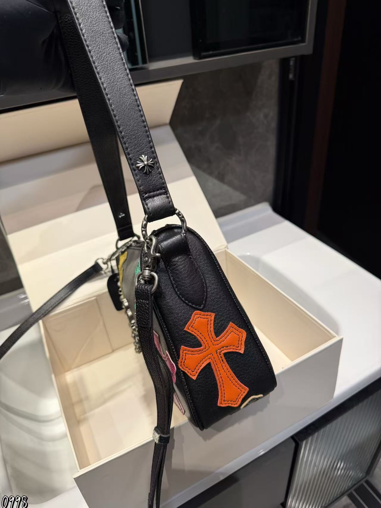 Chr0me Heartsチェーンハンドバッグ【50％割引+送料無料】