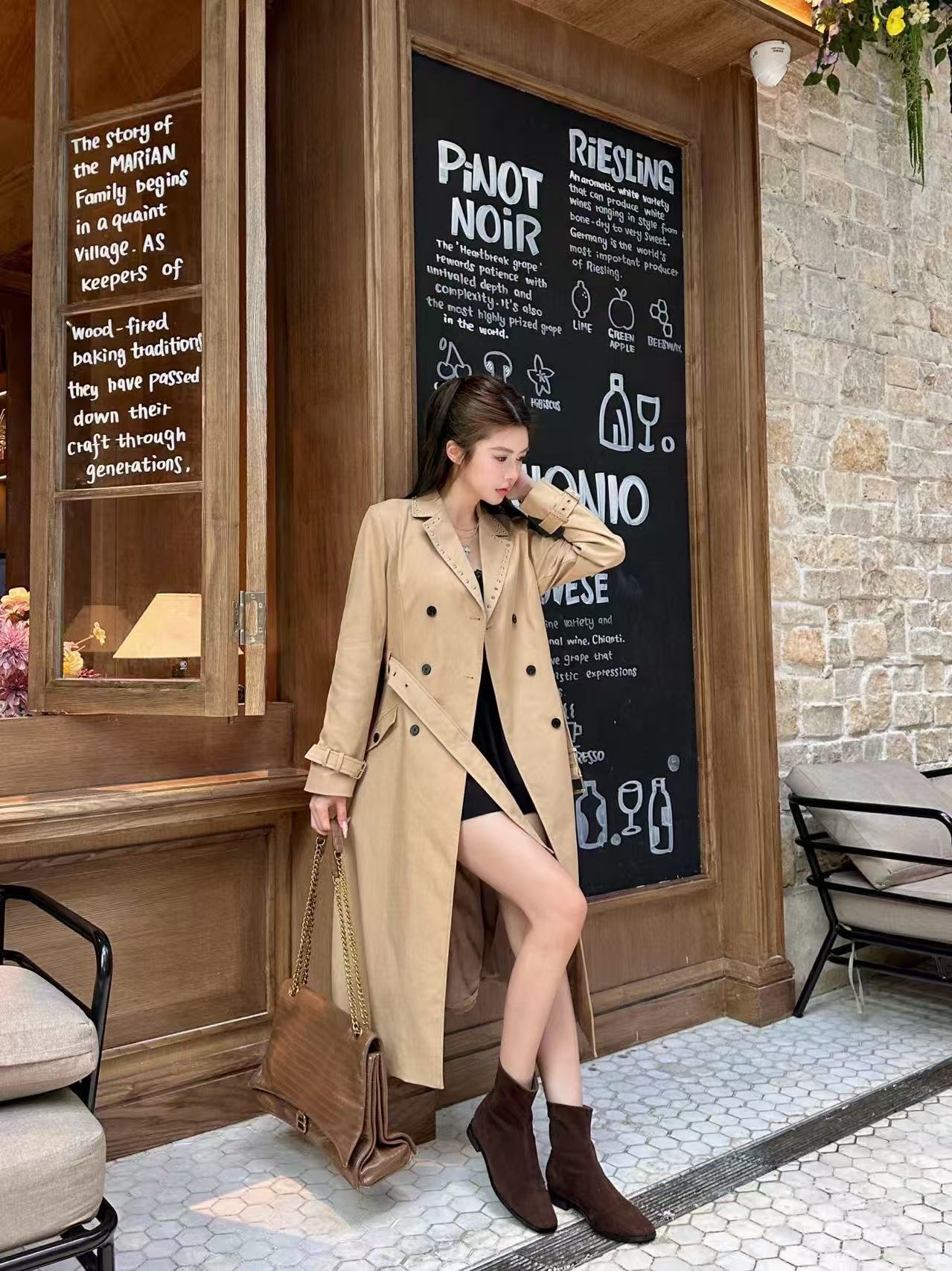 DIOR スタッズ ロングトレンチコート【50％割引+送料無料】