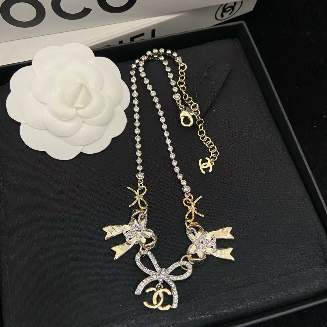 CHANE1 ボウ ダブルC ネックレス【50％割引+送料無料】