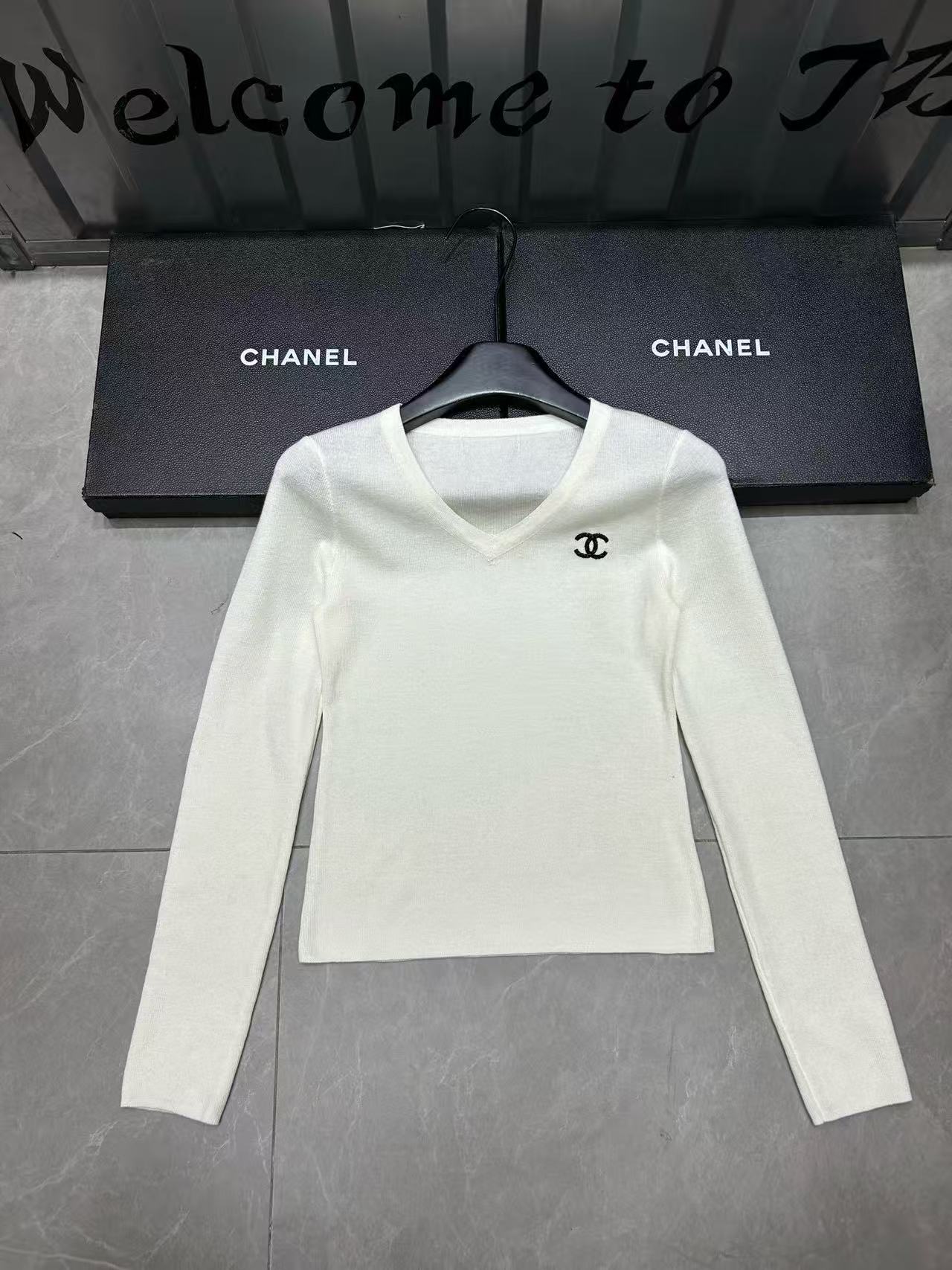 CHANE 1VネックダブルCウールトップ【50％割引+送料無料】