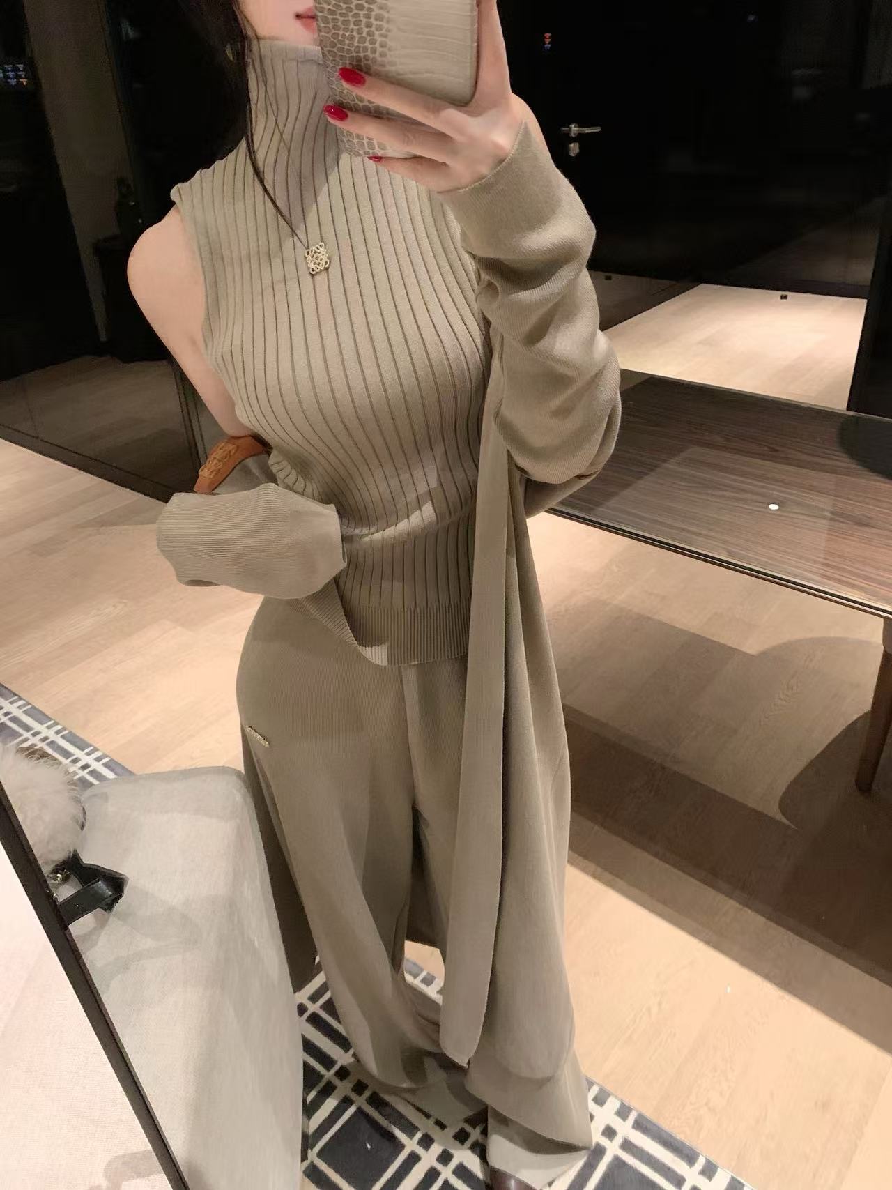 L0WEW ニットベスト + パンツ + ジャケット 3点セット【50％割引+送料無料】