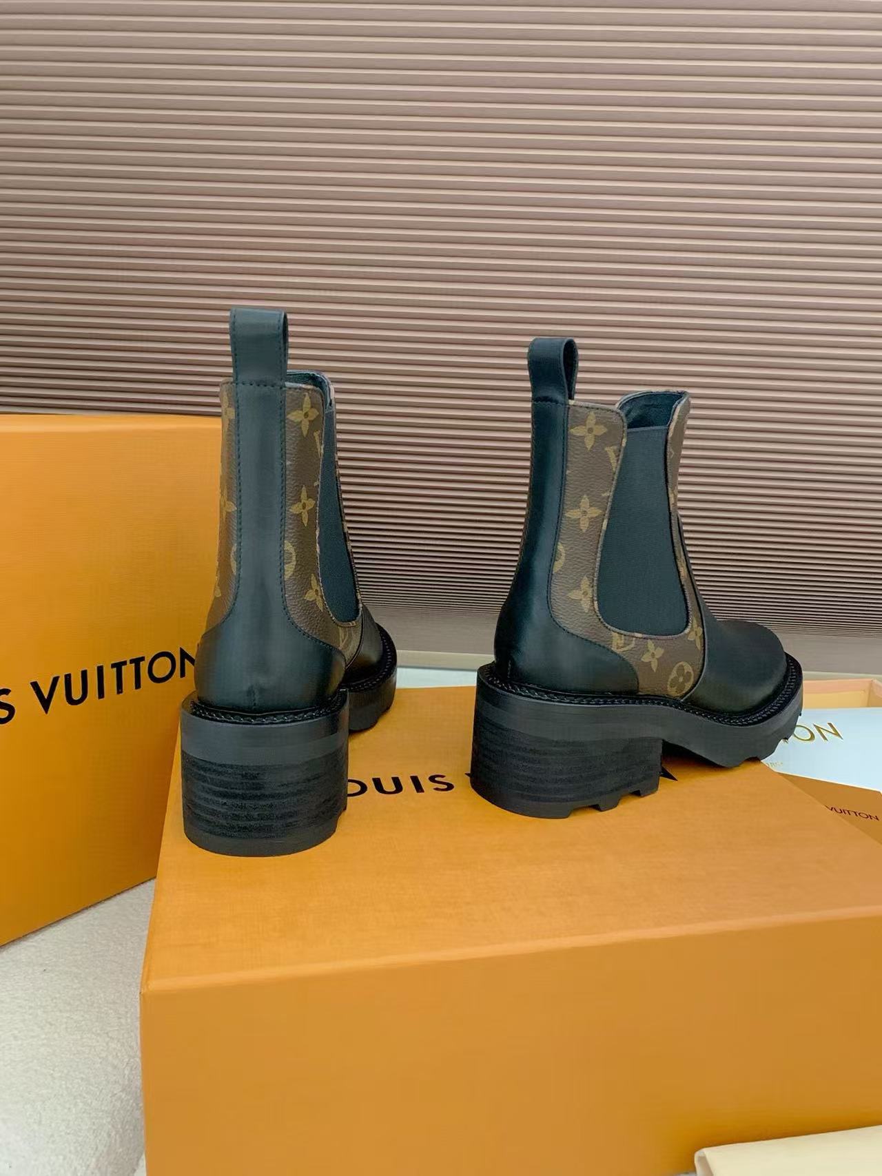 LVの高品質牛革アンクルブーツ【50％割引+送料無料】