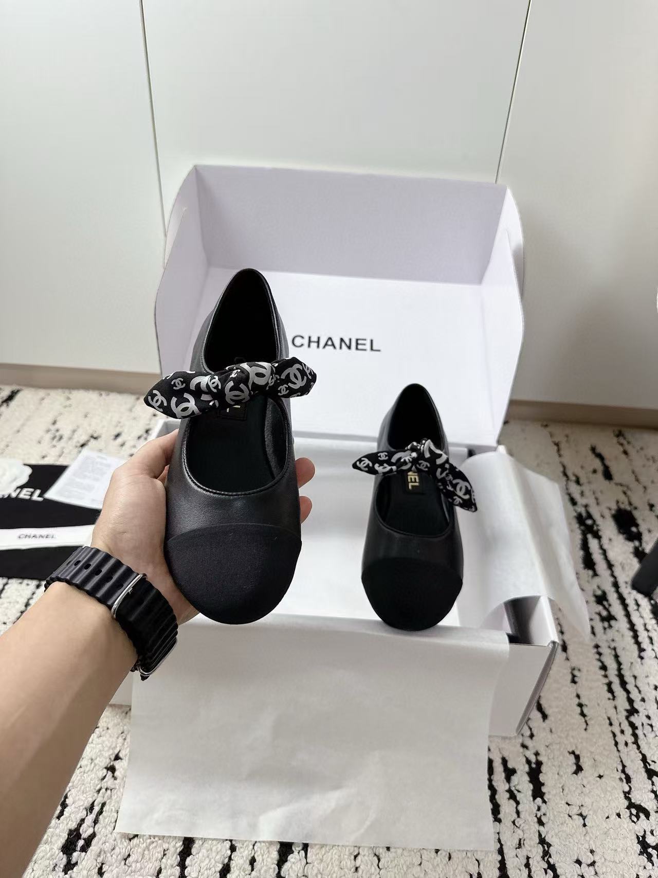 CHANE1 高品質ラムスキン レースアップフラットシューズ【50％割引+送料無料】