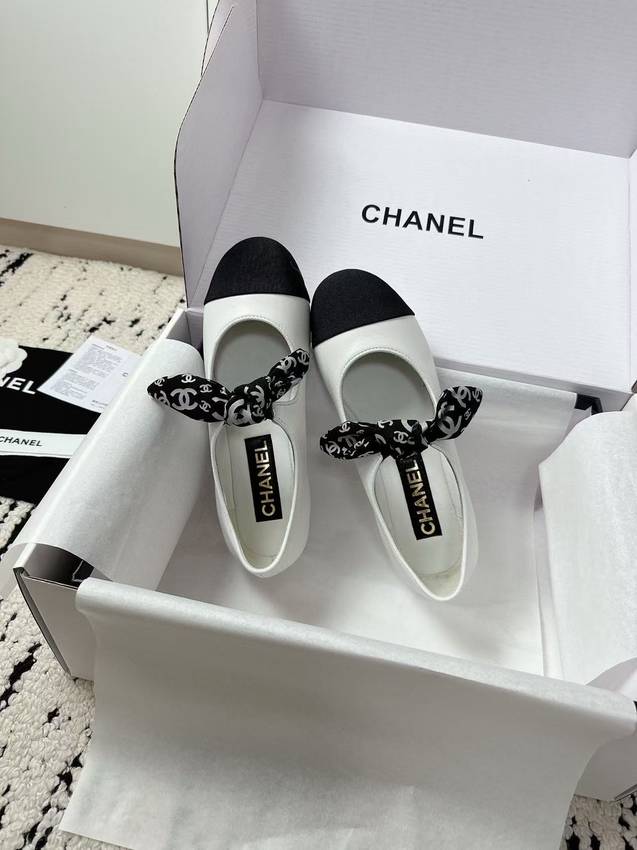 CHANE1 高品質ラムスキン レースアップフラットシューズ【50％割引+送料無料】