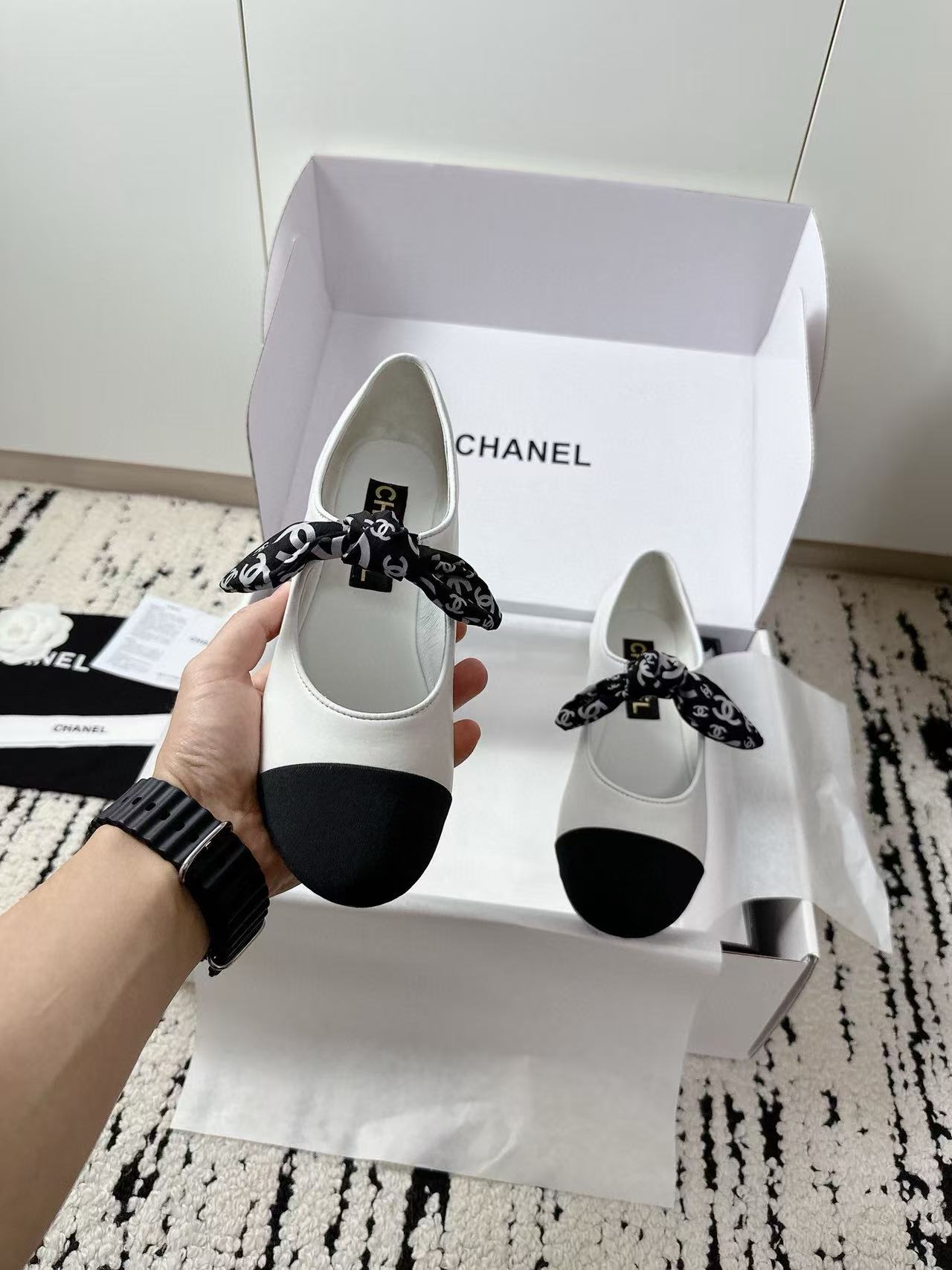 CHANE1 高品質ラムスキン レースアップフラットシューズ【50％割引+送料無料】