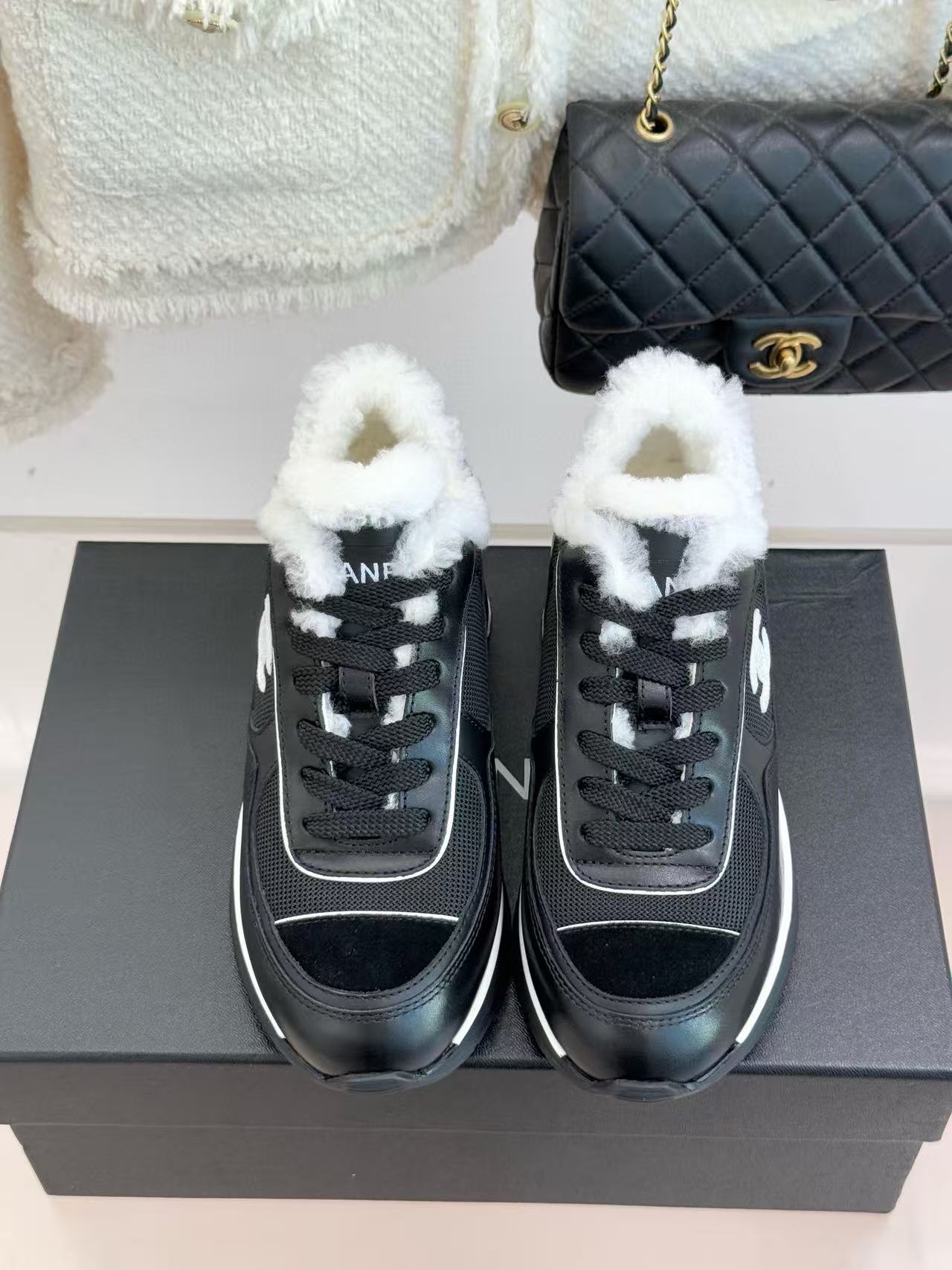 CHANE1 高品質ダブルCウールチャンキーヒールシューズ【50％割引+送料無料】