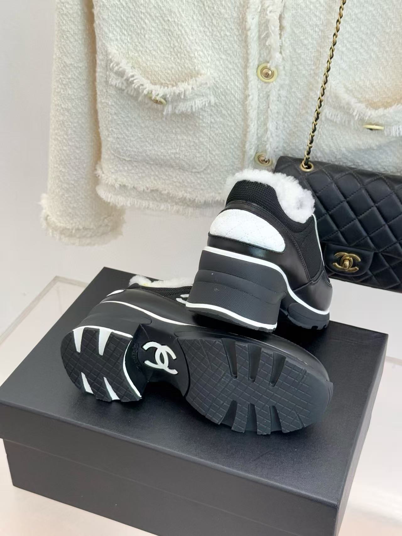 CHANE1 高品質ダブルCウールチャンキーヒールシューズ【50％割引+送料無料】