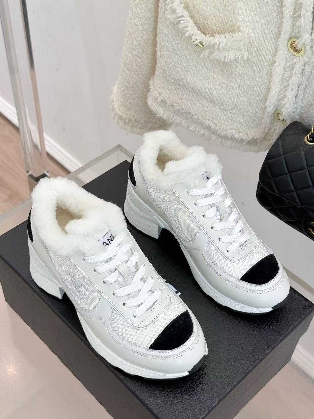 CHANE1 高品質ダブルCウールチャンキーヒールシューズ【50％割引+送料無料】