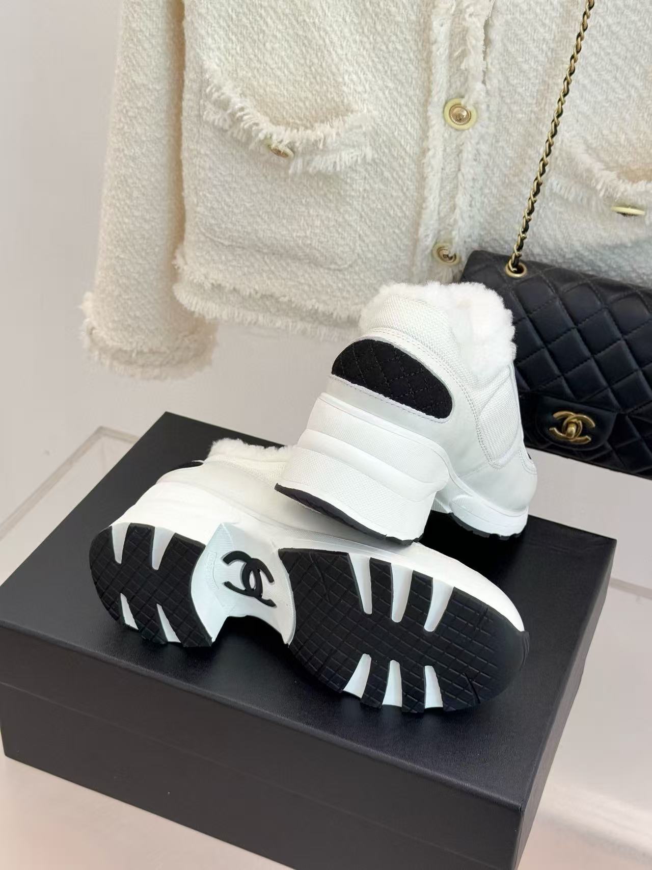 CHANE1 高品質ダブルCウールチャンキーヒールシューズ【50％割引+送料無料】