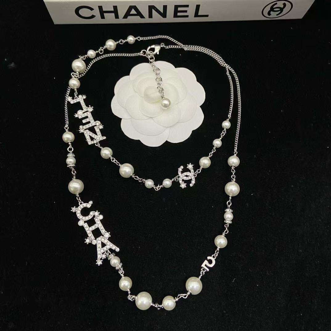 CHANE1 ダブルCレターパールネックレス【50％割引+送料無料】