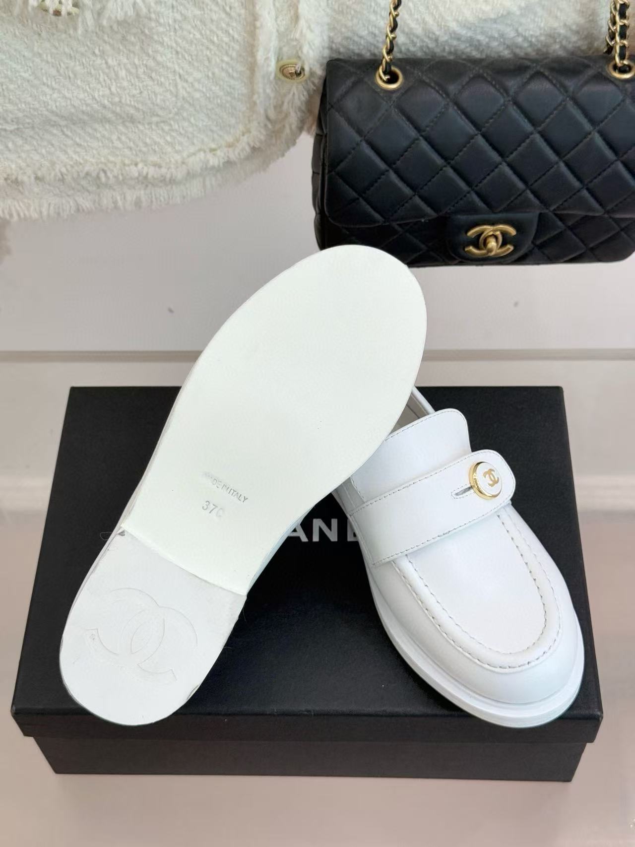 CHANE1 高品質シンプルダブルCレザーフラットシューズ【50％割引+送料無料】