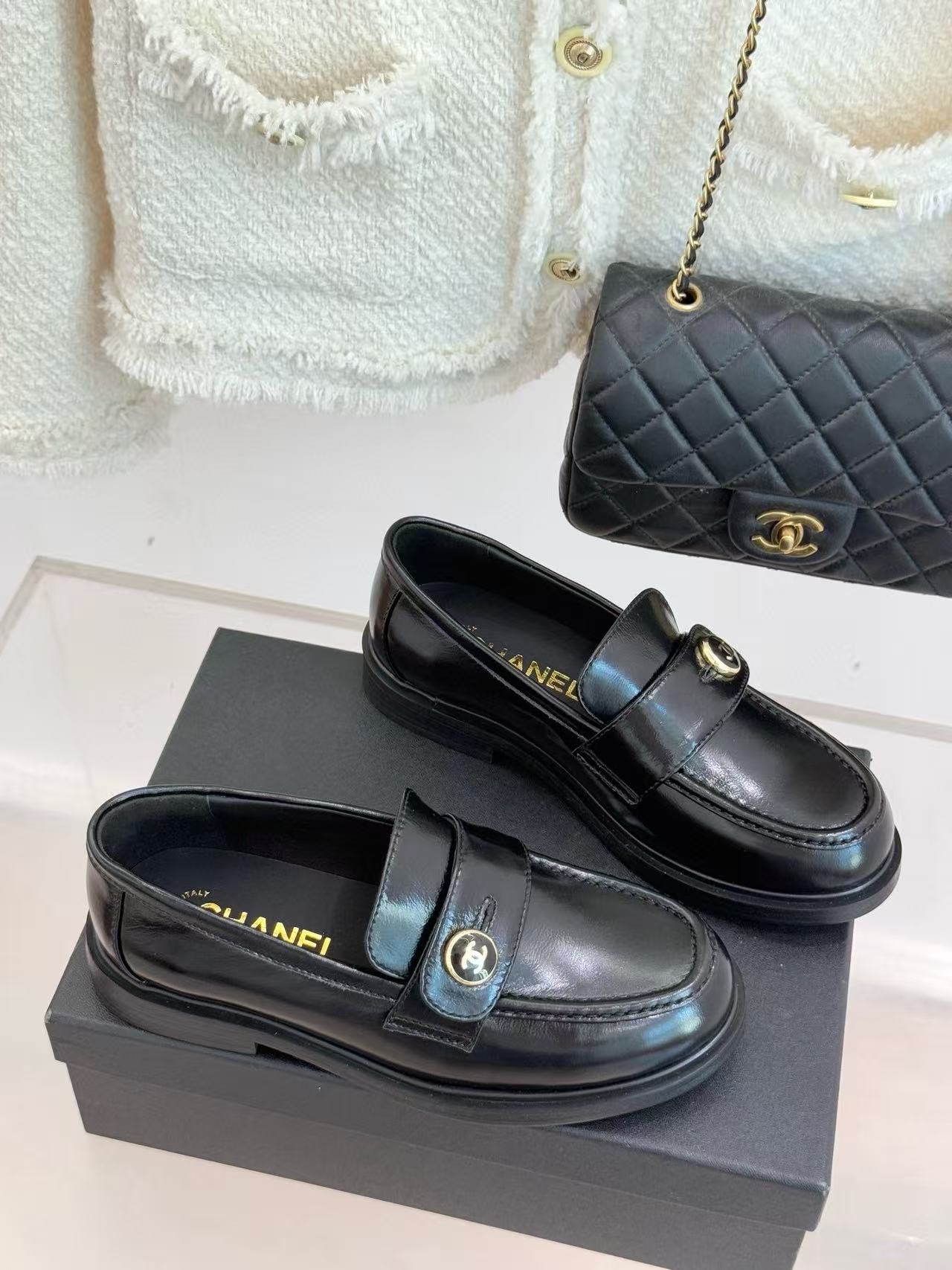 CHANE1 高品質ダブルCフラットシューズ【50％割引+送料無料】