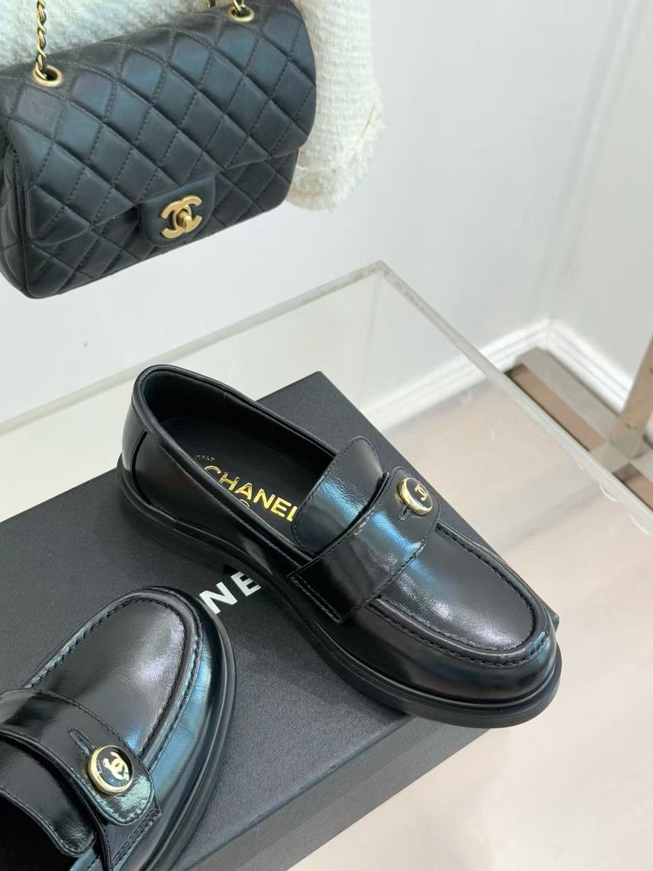 CHANE1 高品質ダブルCフラットシューズ【50％割引+送料無料】