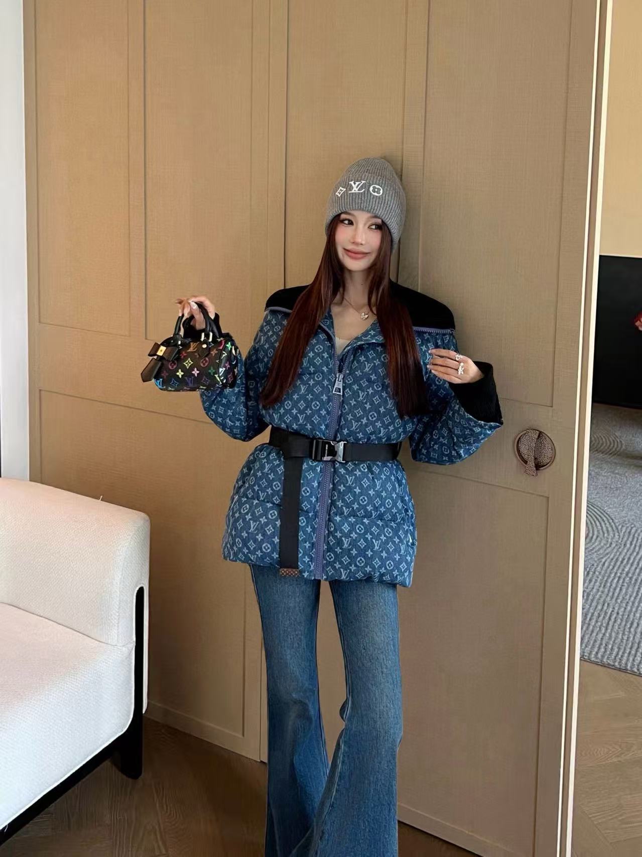 LVプリント ジッパー デニム ダウンジャケット【50％割引+送料無料】