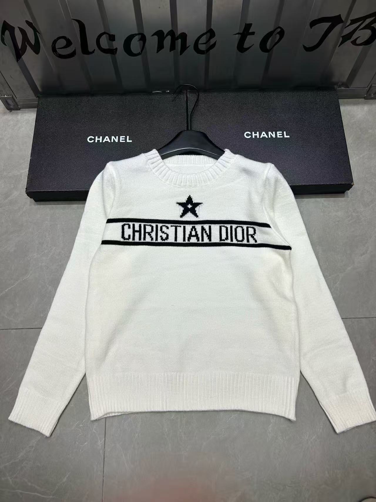 DIOR ファイブポインテッドスターレターセーター【50％割引+送料無料】