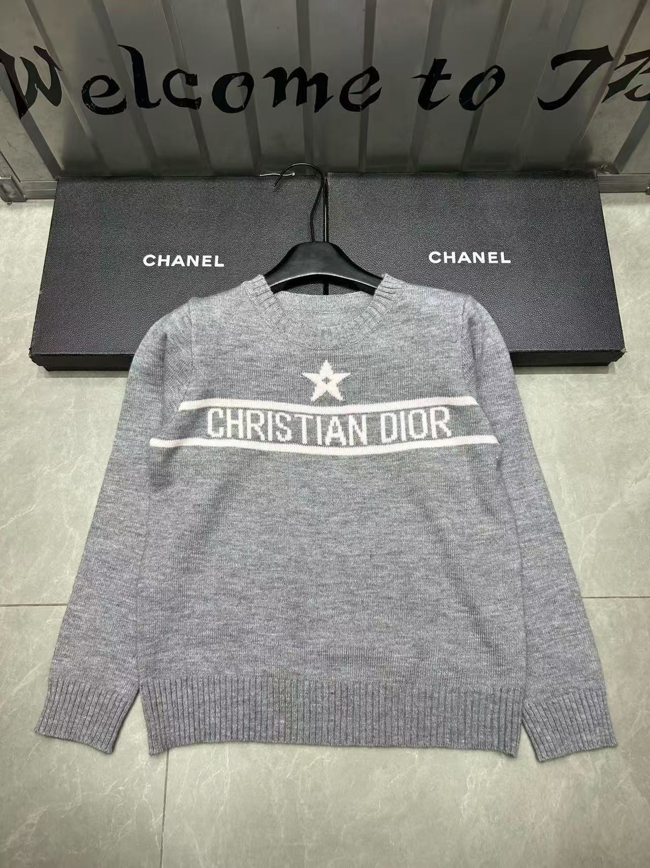 DIOR ファイブポインテッドスターレターセーター【50％割引+送料無料】