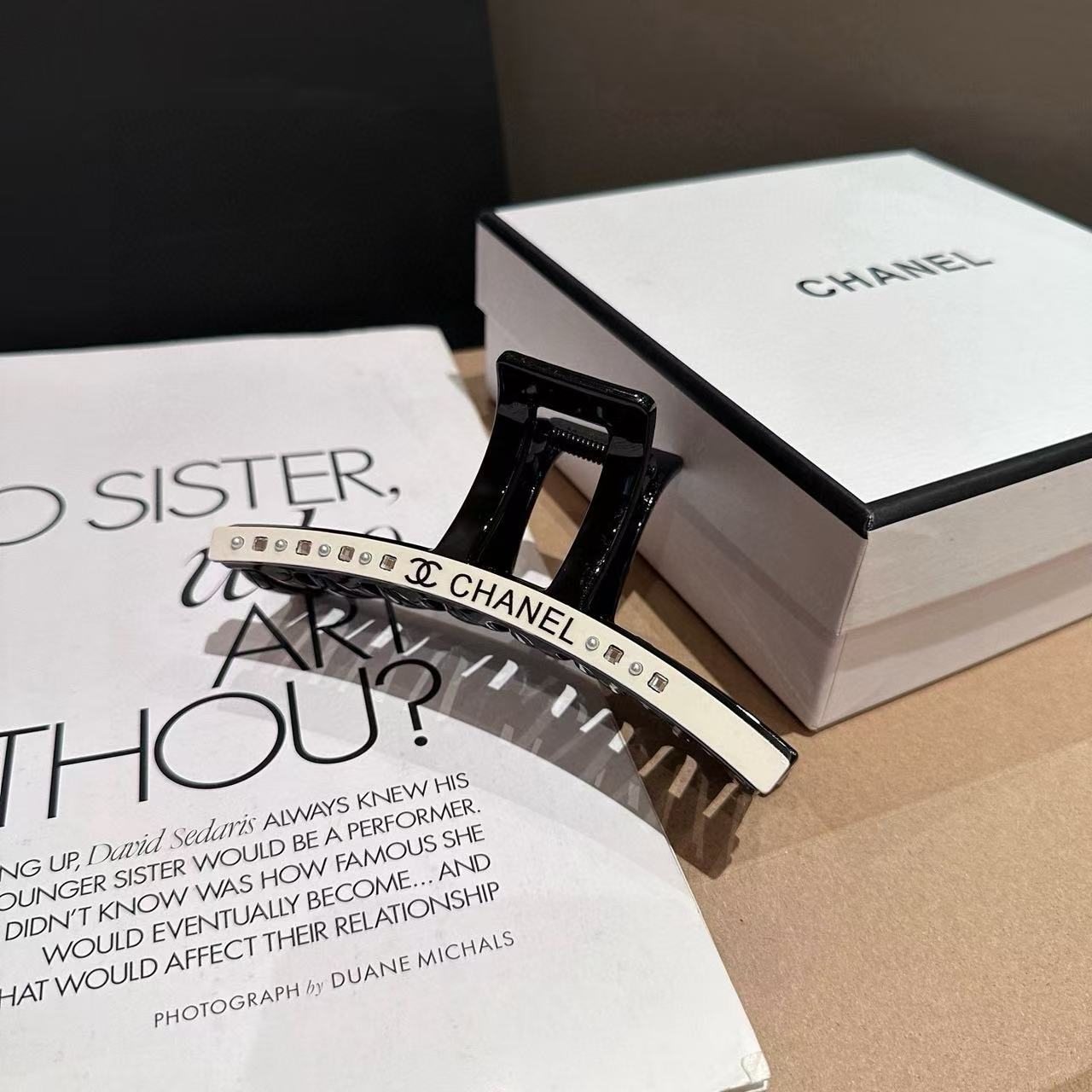 CHANE1 ダブルCレターヘアクリップ【50％割引+送料無料】