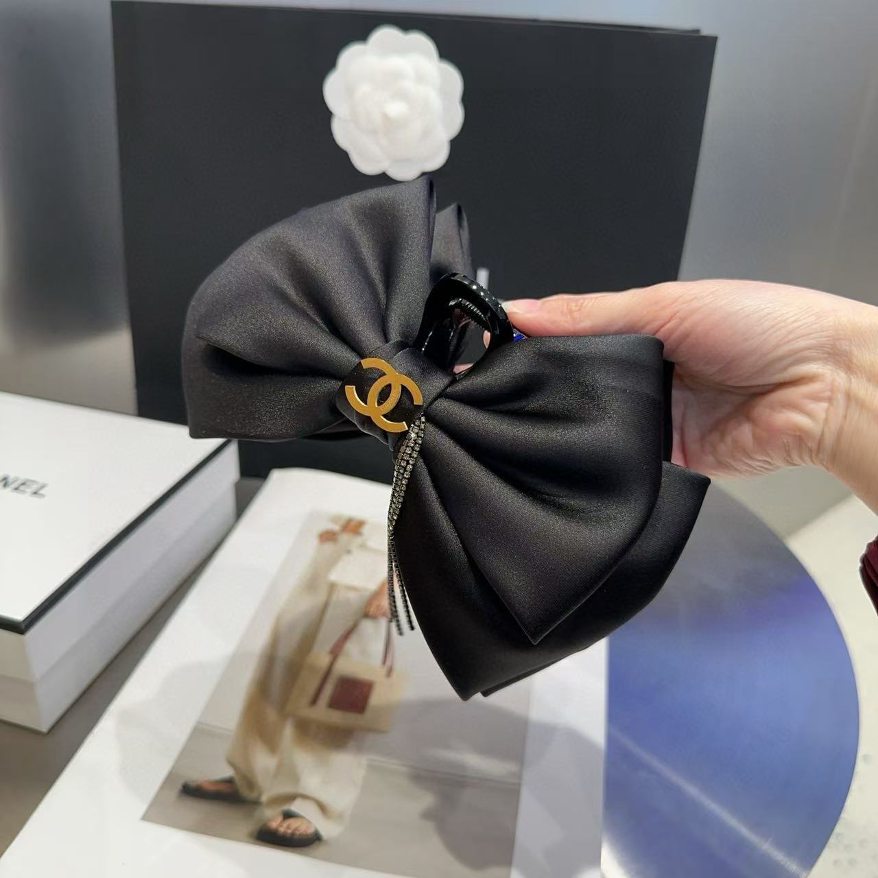 CHANE1 ダブルCヘアクリップ【50％割引+送料無料】