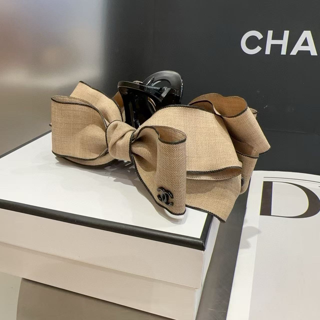 CHANE1 ダブルC ボウ ヘアクリップ【50％割引+送料無料】