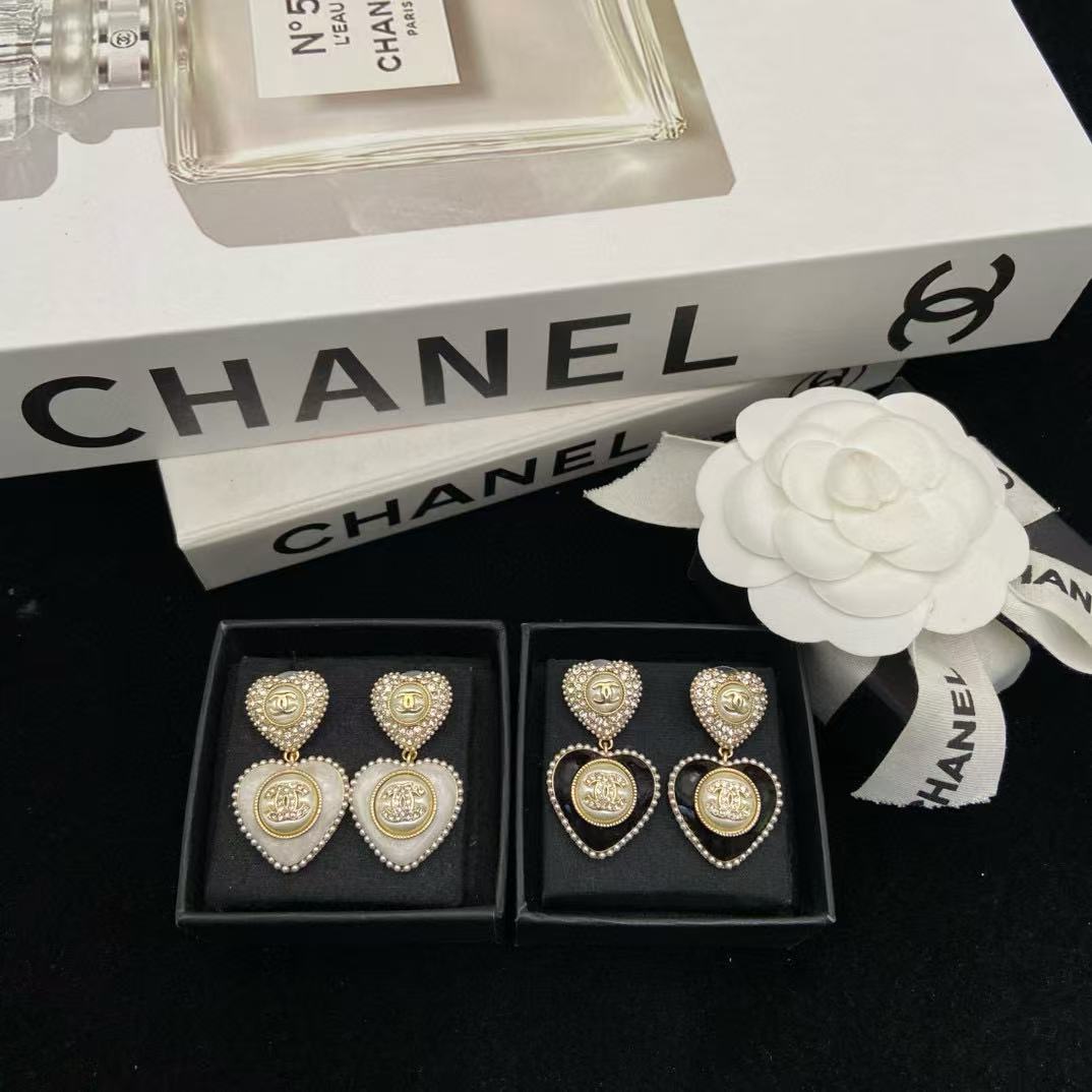 CHANE1 ハートシェイプ ダイヤモンド スタッドピアス【50％割引+送料無料】