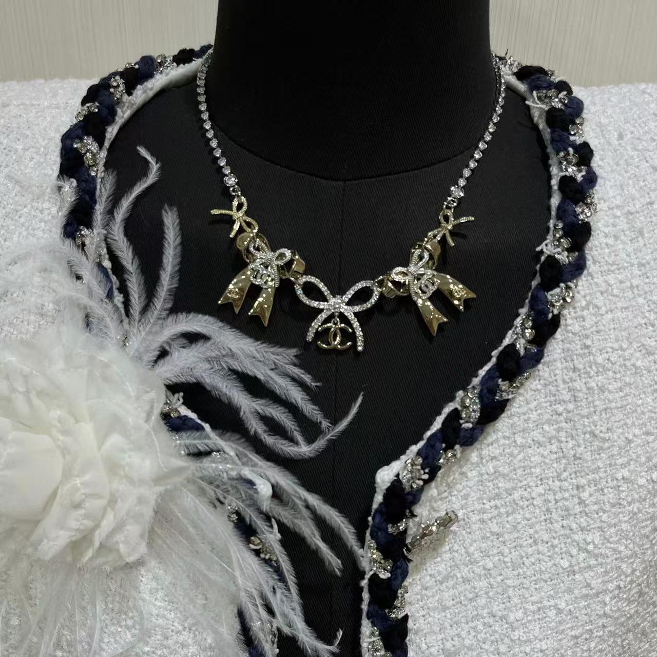 CHANE1 ボウ ダイヤモンド ダブルC ネックレス【50％割引+送料無料】