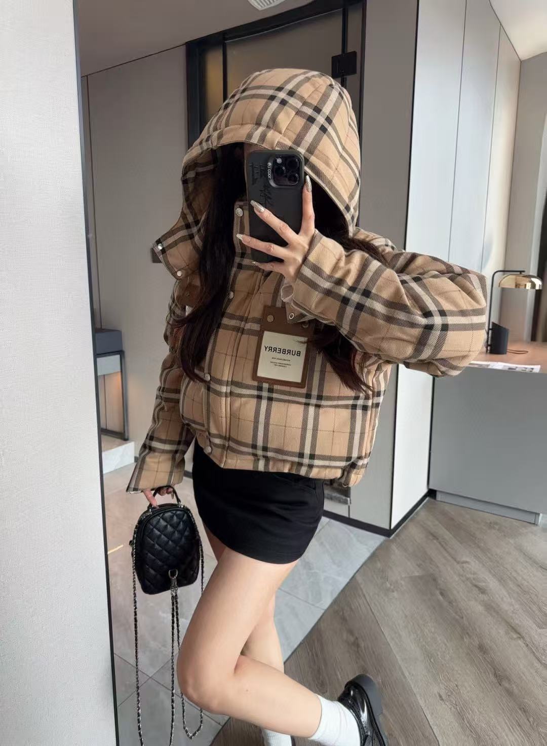 BUR8ERRY チェック柄フード付きダウンジャケット【50％割引+送料無料】