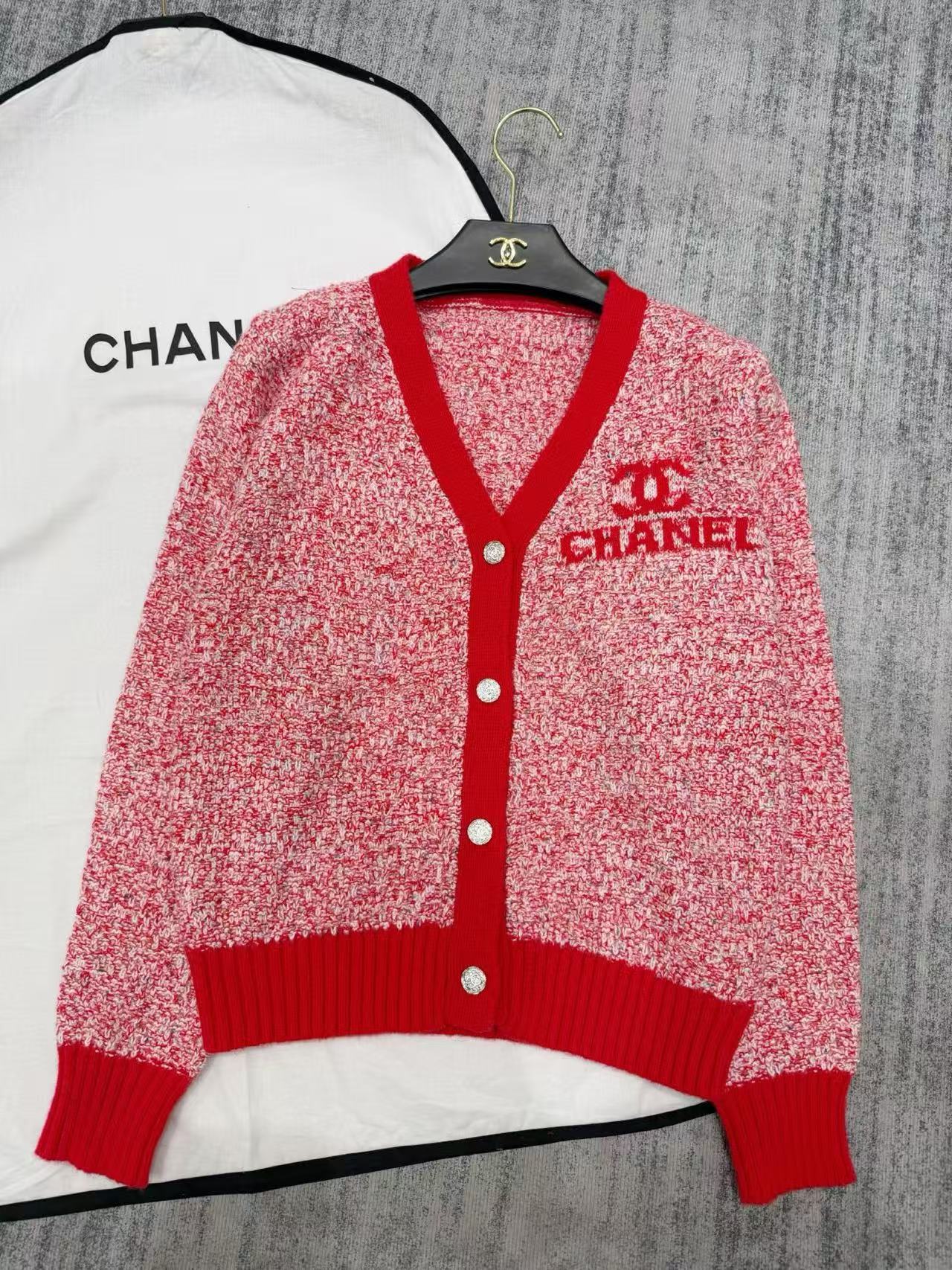 CHANE 1Vネック刺繍レターウールカーディガン【50％割引+送料無料】