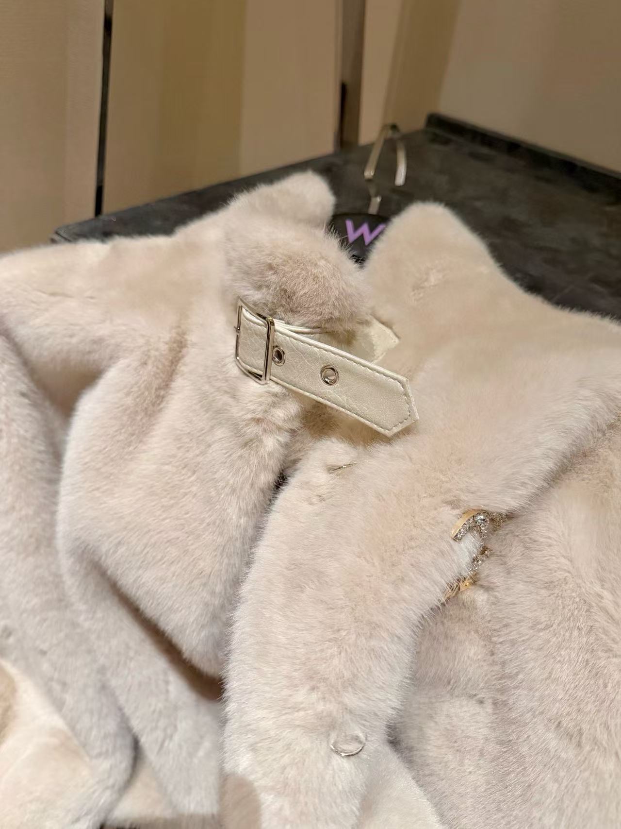 CHANE1 ダブルC ファージャケット【50％割引+送料無料】