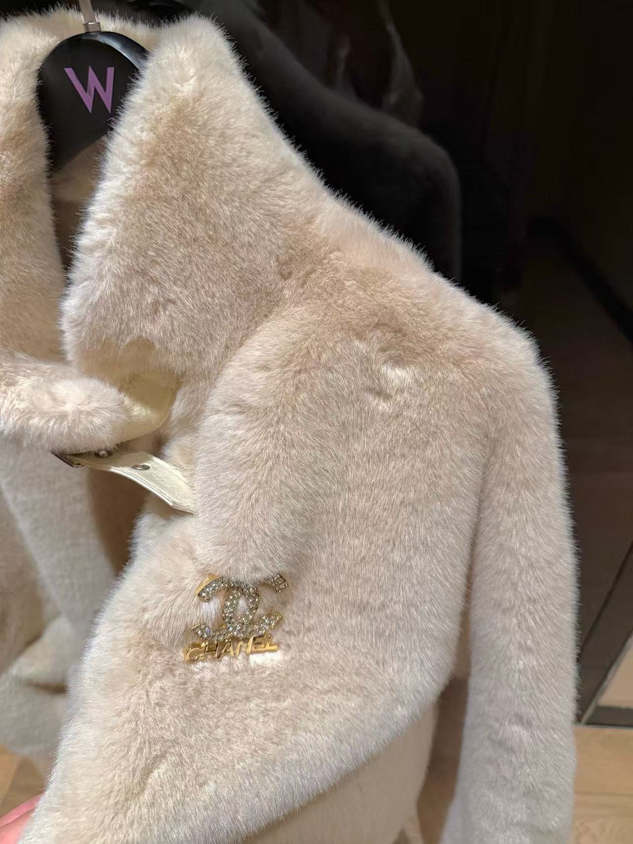 CHANE1 ダブルC ファージャケット【50％割引+送料無料】