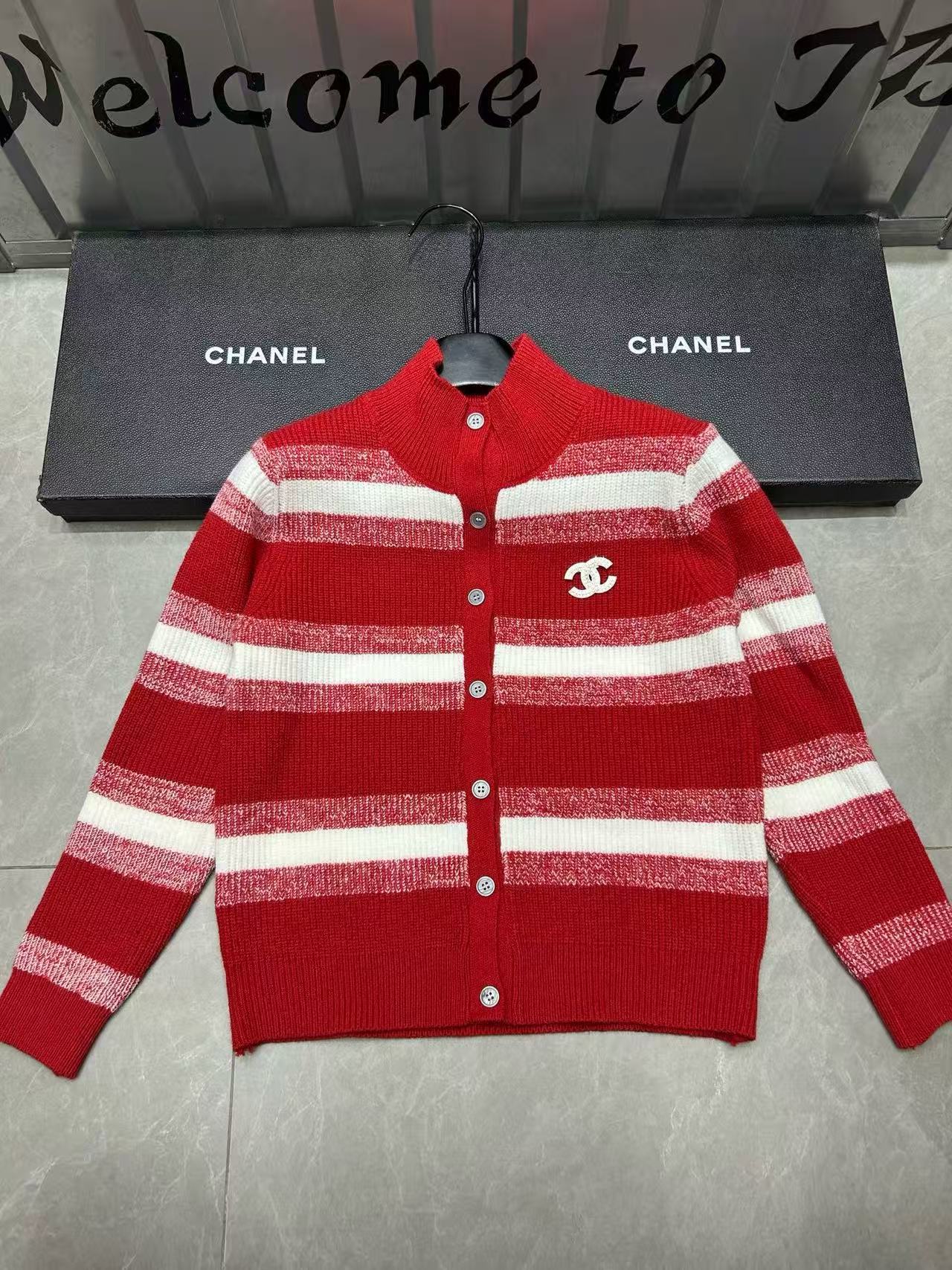 CHANE1 ストライプブローチウールカーディガン【50％割引+送料無料】