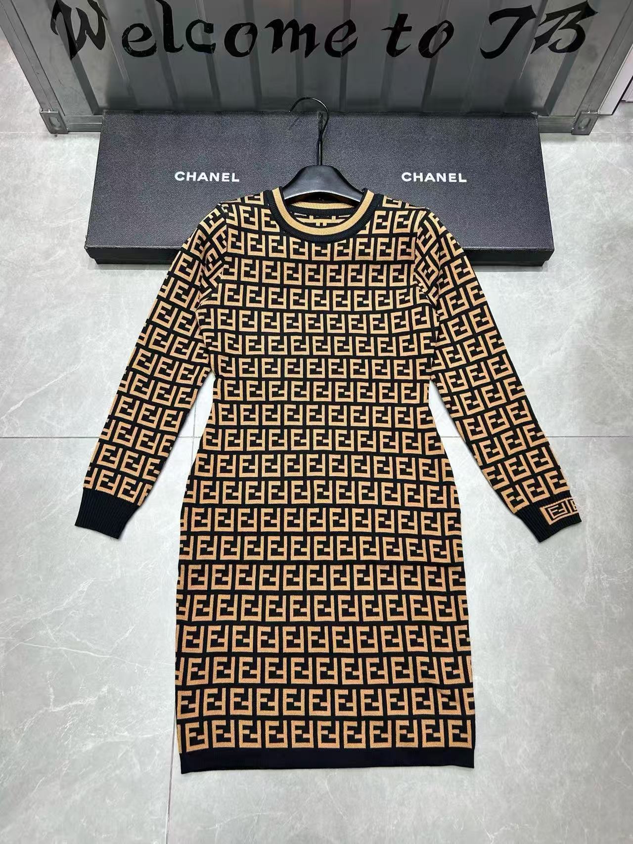 FEND1FF ウールドレス【50％割引+送料無料】