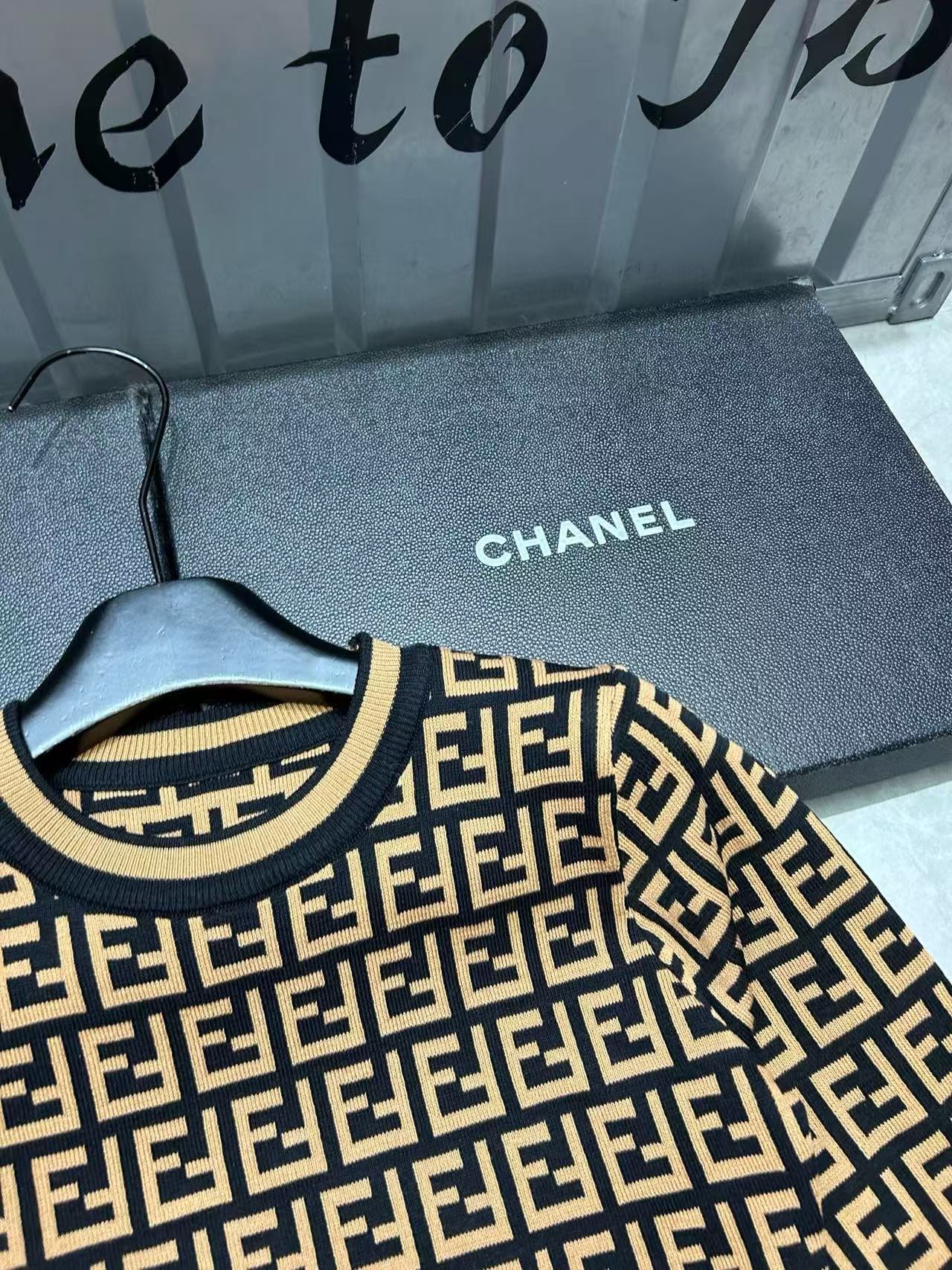 FEND1FF ウールドレス【50％割引+送料無料】