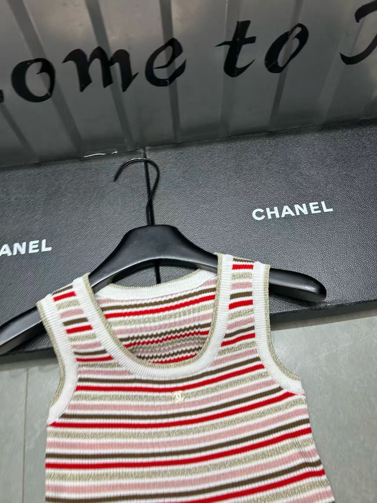 CHANE1 ダブルC ストライプウールベスト【50％割引+送料無料】