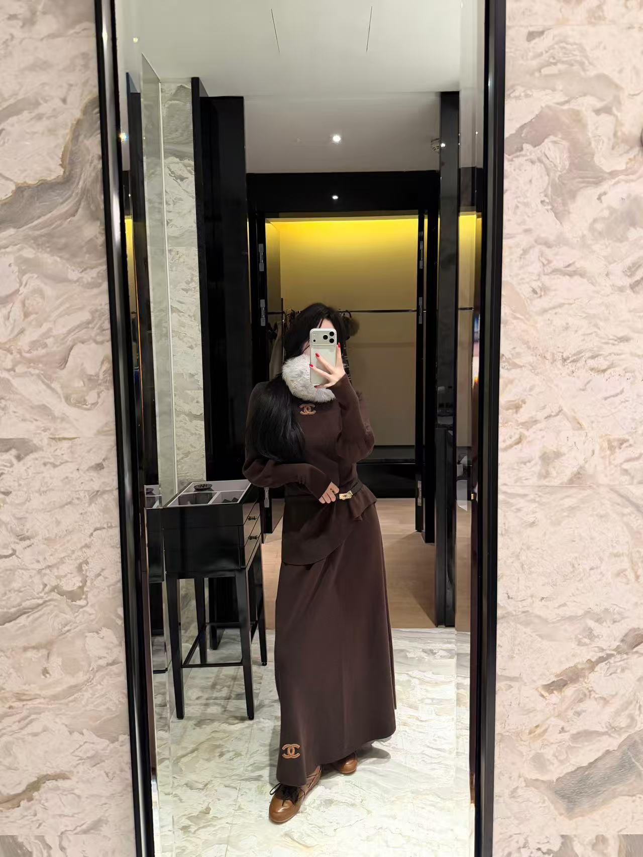 CHANE1 ダブルC ウールセーター+スカート ツーピースセット【50％割引+送料無料】