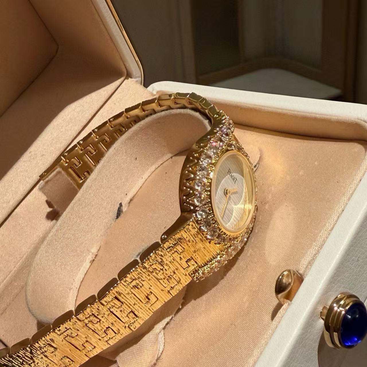 PIAGET LIMELIGHTダイヤモンドをあしらったレディースウォッチ【50％割引+送料無料】