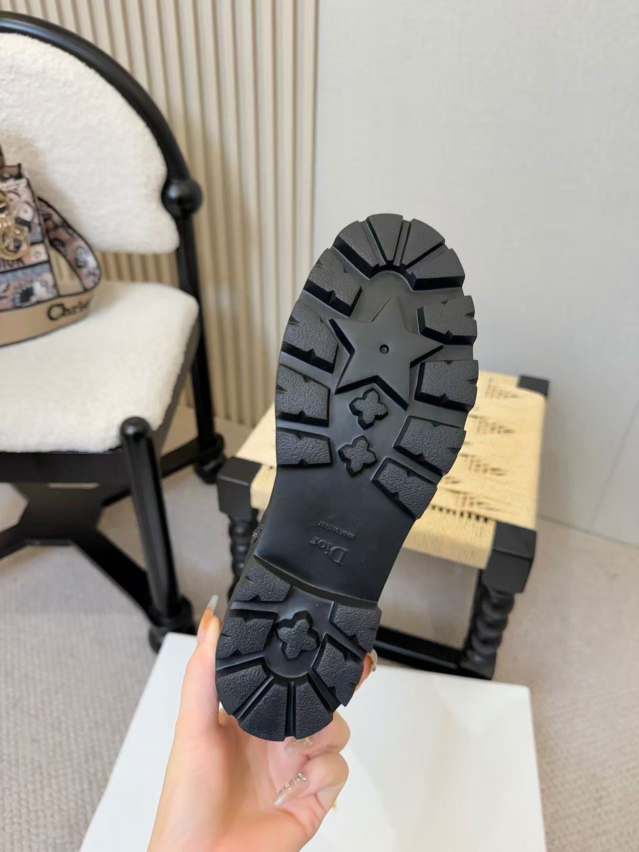 DIOR 高品質レターレザー ハイブーツ【50％割引+送料無料】